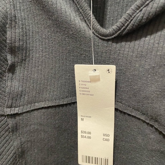 UO Francesca Off-The-Shoulder Long Sleeve Tee - Picture 3 of 4